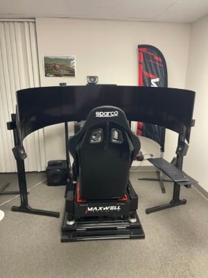 VIP Racing Simulator – Full Motion Flagship (Showroom Unit) 3